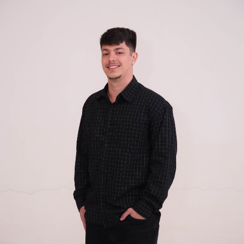 João Lucas Buzzo Holzle